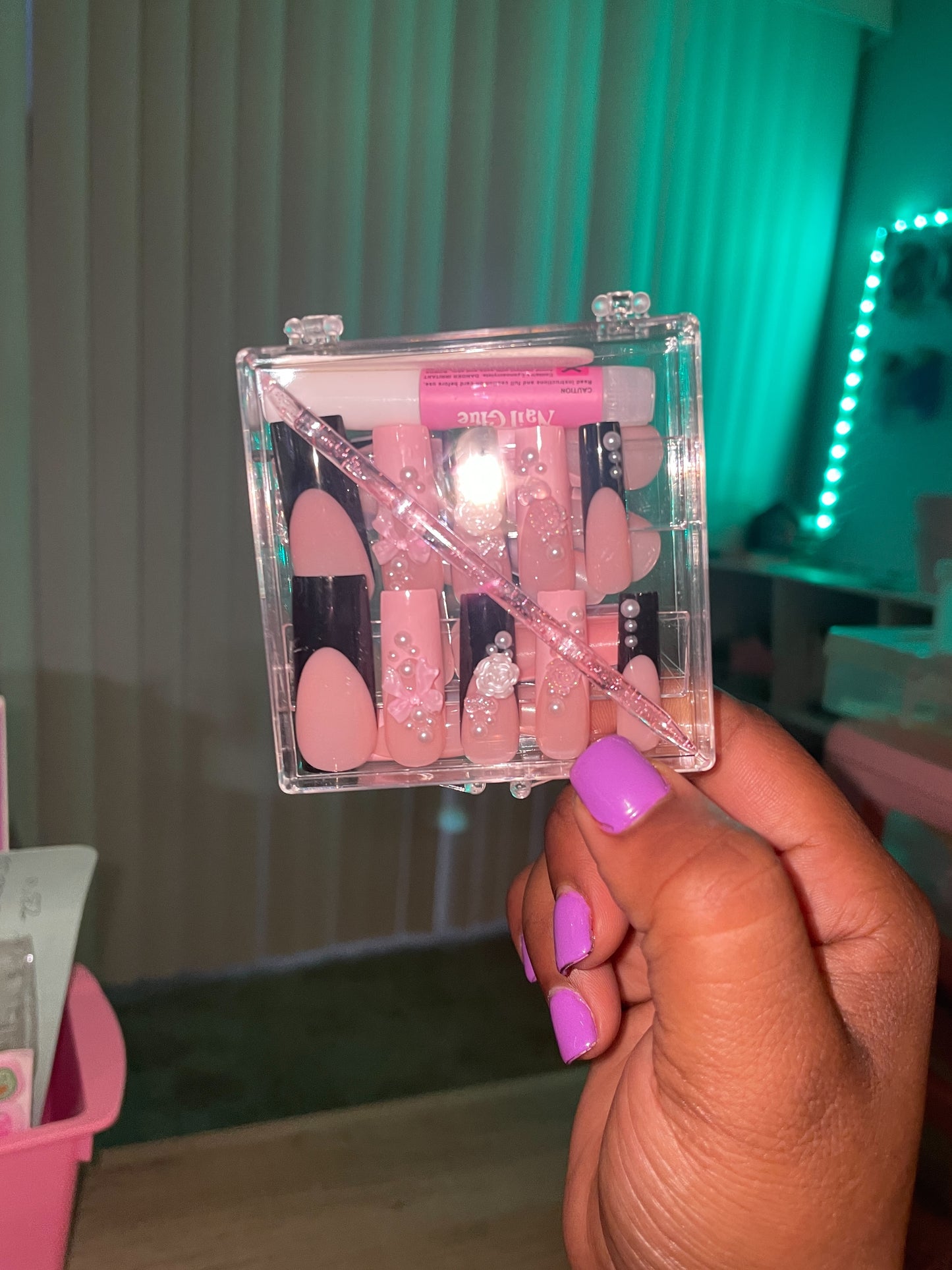 Style #006 | Adult Press On Nails