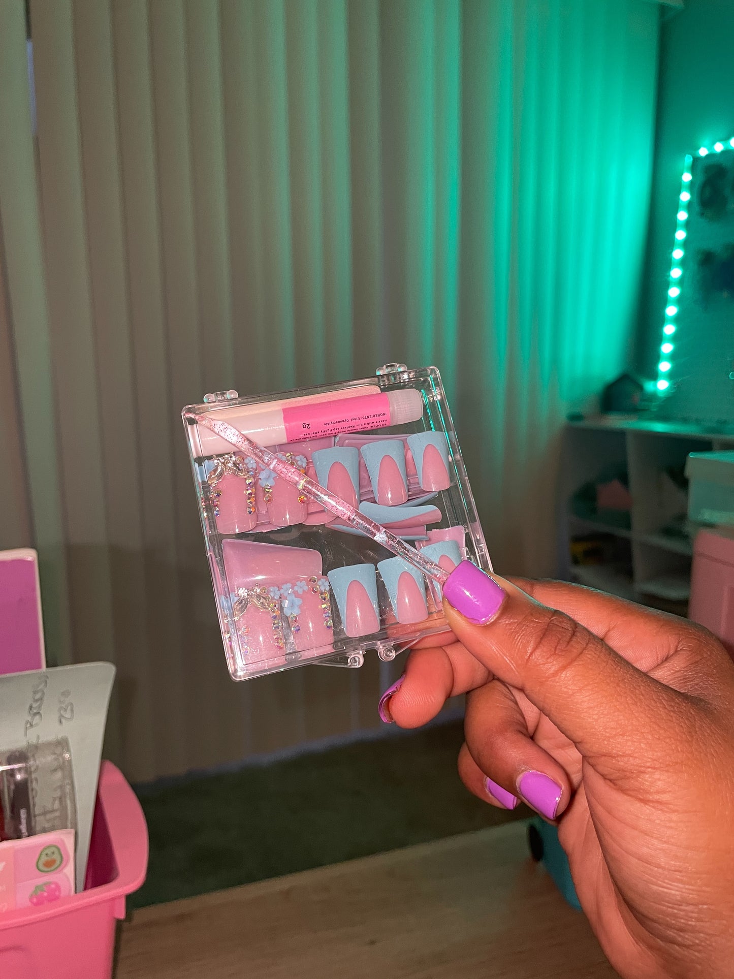 #002 | Adult Press On Nails