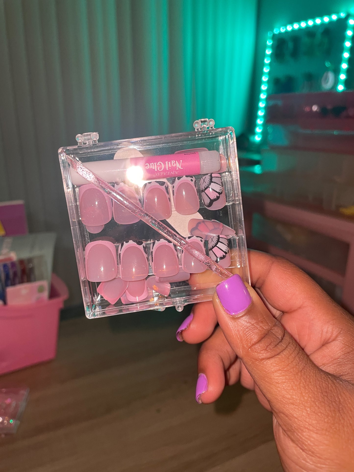 Style #010 | Adult Press On Nails